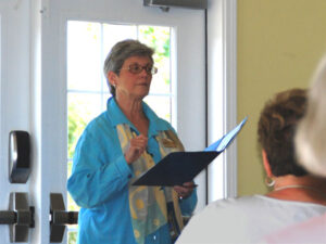 Commissioner Linda Modrell speaks at a community meeting in 2007